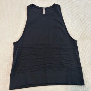 Lululemon Women Black Breeze By Muscle Tank Sleeveless Mesh Perforated Top 4